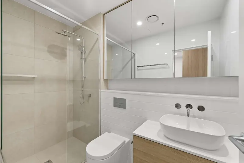 209/21 Captain Cook Crescent, Griffith, photo 14