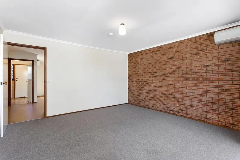 18 Flecker Place, Florey, photo 9