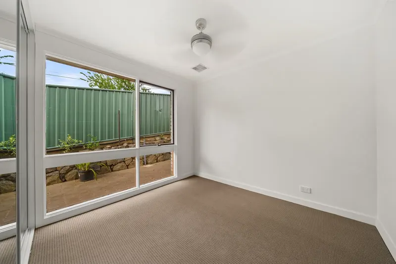 4 Achernar Close, Giralang, photo 15