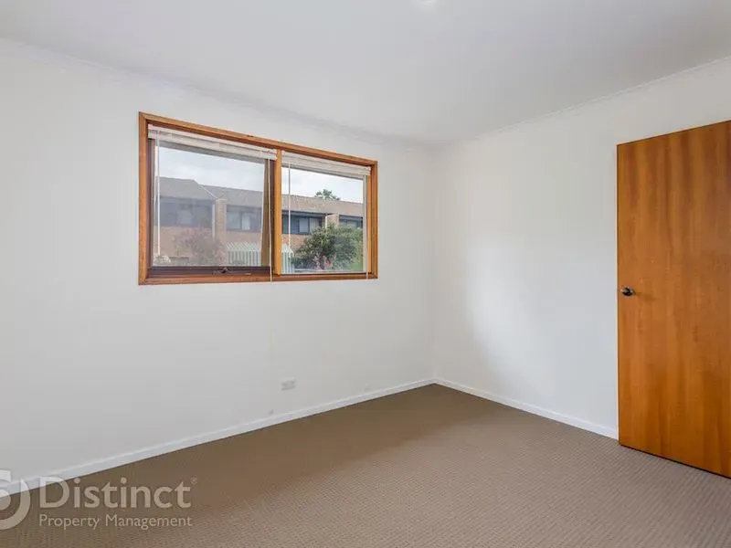 13 Mcelhone Court, Belconnen, photo 5