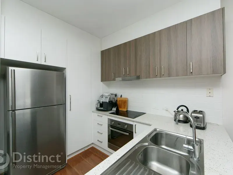 33/58 Max Jacobs Avenue, Wright, photo 2