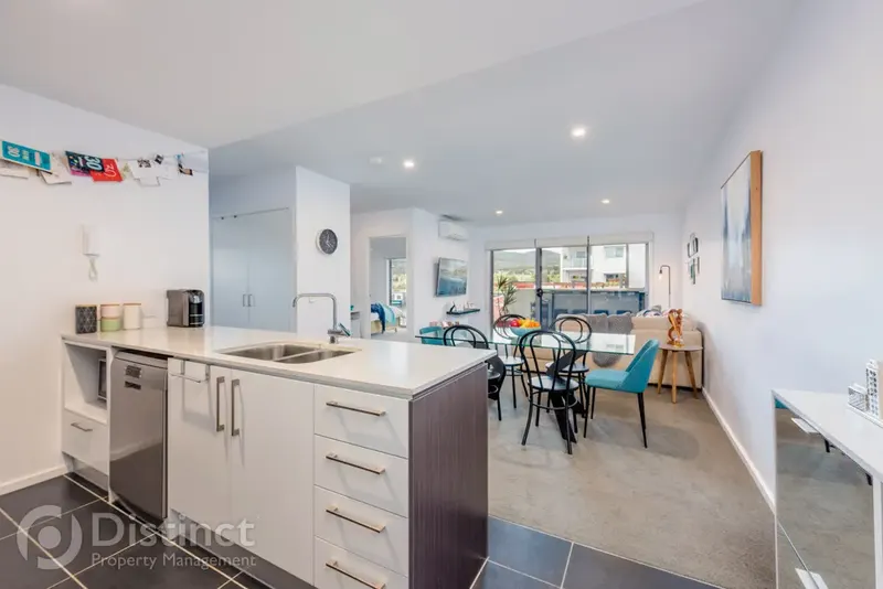 174/39 Catalano Street, Wright, photo 3