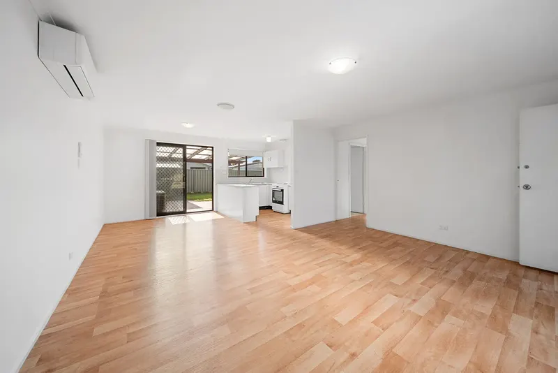 28 Rohan Street, Richardson, photo 4