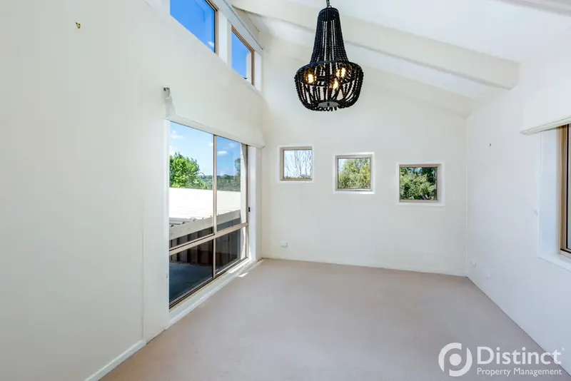 92 Gurrang Ave, Ngunnawal, photo 6