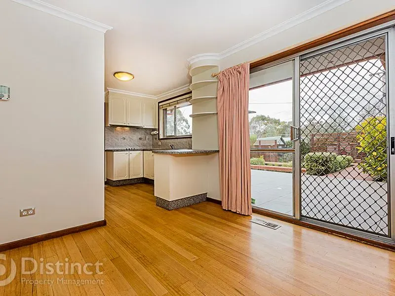 35 Tantangara Street, Duffy, photo 3