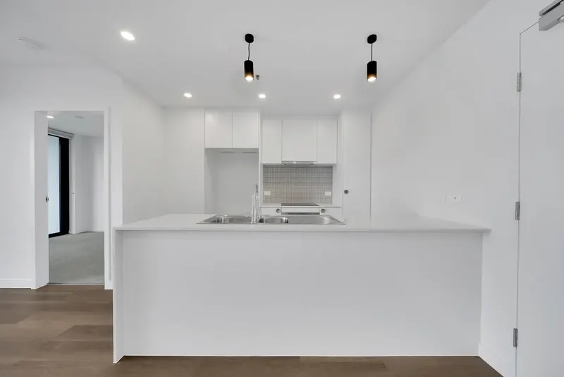 210/76 Steve Irwin Avenue, Wright, photo 3