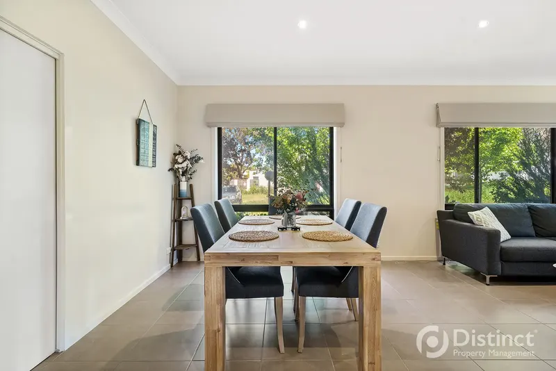 1/12 Lomax Street, Forde, photo 6