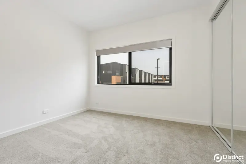 67/45 Athlon Drive, Greenway, photo 6