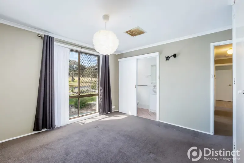 2 Mckenna Street, Wanniassa, photo 7