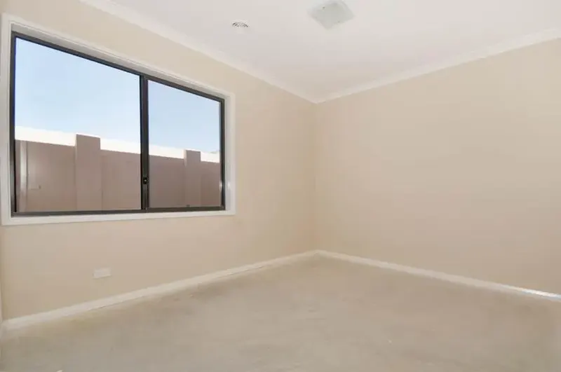 3 Carpentaria Street, Harrison, photo 6