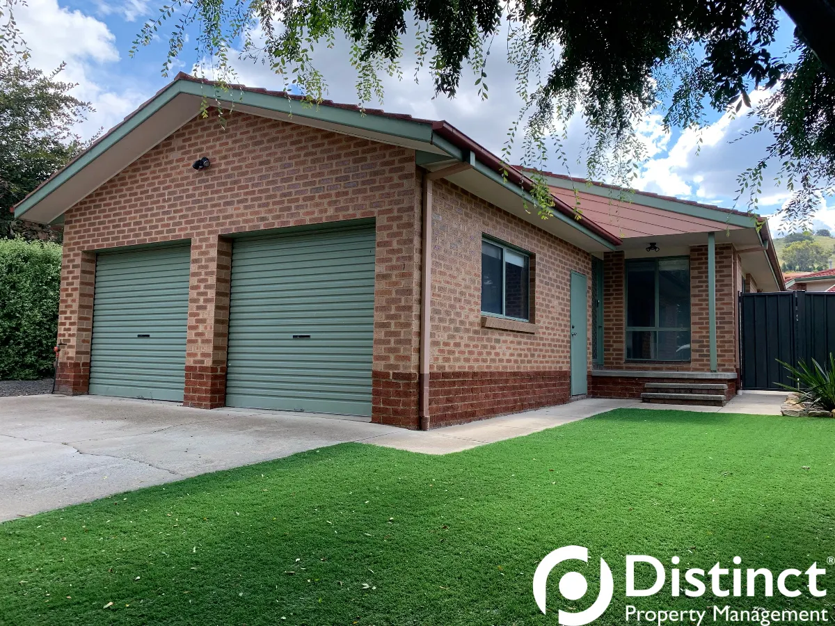 12 Harry Hopman Circuit, Gordon, photo 1