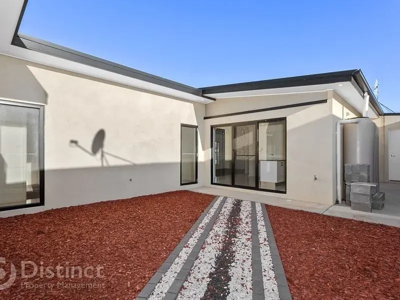 26 Gudamang Street, Ngunnawal, photo 12