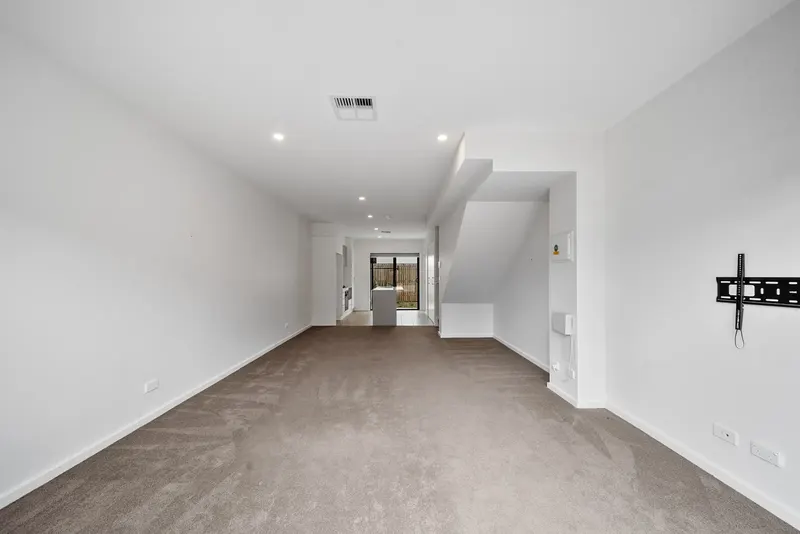 55/16 Cornelius Street, Coombs, photo 2
