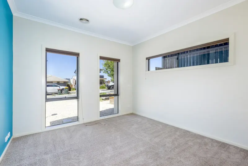 18 Hugh Gilchrist Street, Casey, photo 6