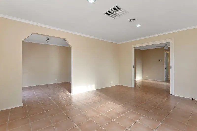 6 Cann Close, Palmerston, photo 3