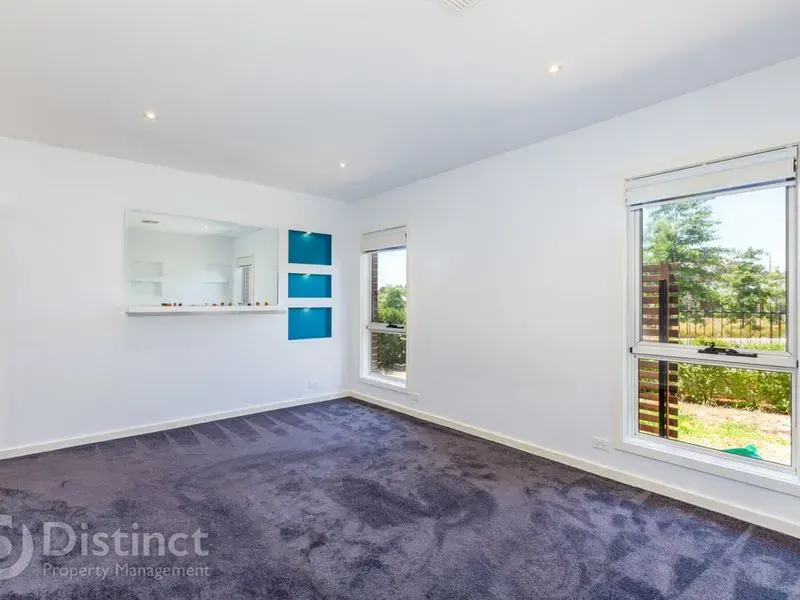 47 Langtree Crescent, Crace, photo 5