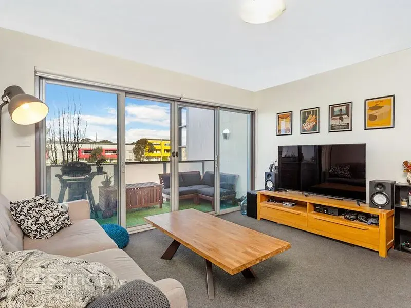 66/41 Clare Burton Crescent, Franklin, photo 9