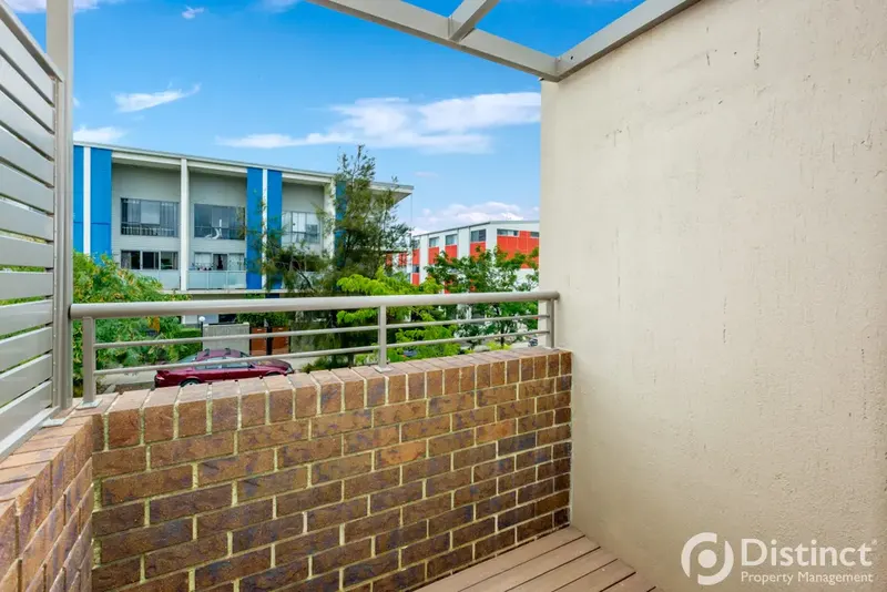 9/70 Kings Canyon Street, Harrison, photo 2