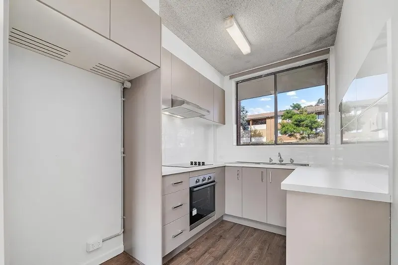19/30 Springvale Drive, Hawker, photo 4