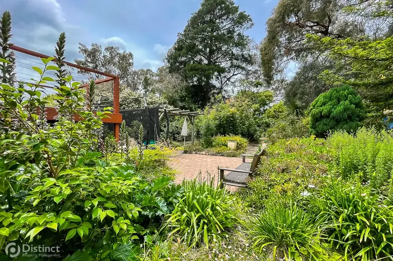 48 Holmes Crescent, Campbell, photo 17