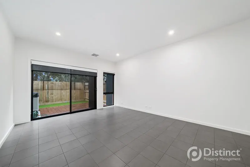 93/1 Rowland Rees Crescent, Greenway, photo 6