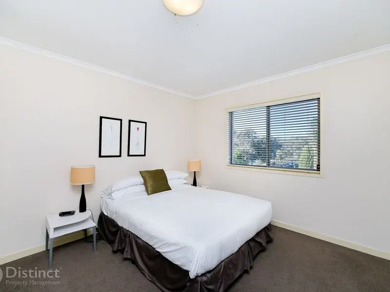 98/23 Macquarie Street, Barton, photo 7