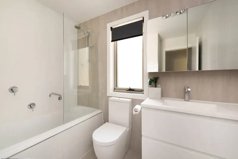 111/161 Mortimer Lewis Drive, Greenway, photo 6