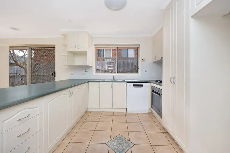4 Mount Warning Crescent, Palmerston ACT 2913, photo 4