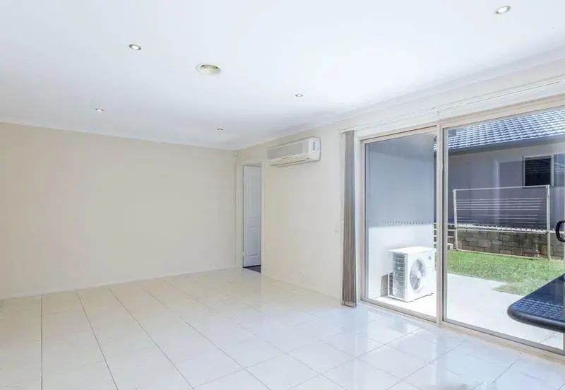 51 Frances Burke Street, Gungahlin, photo 3