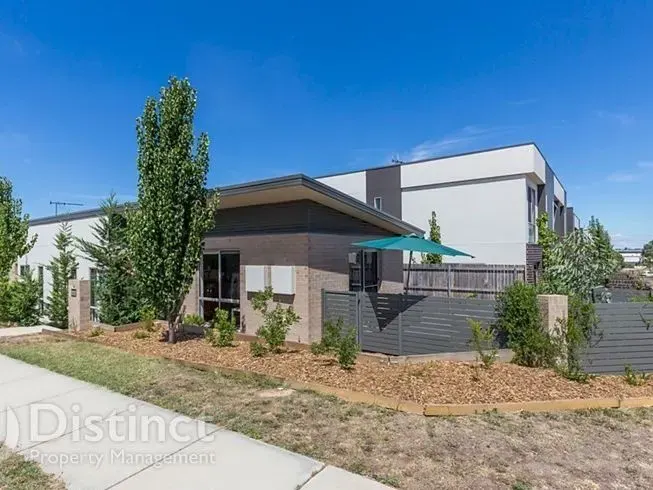 54 Lansdown Crescent, Casey, photo 2