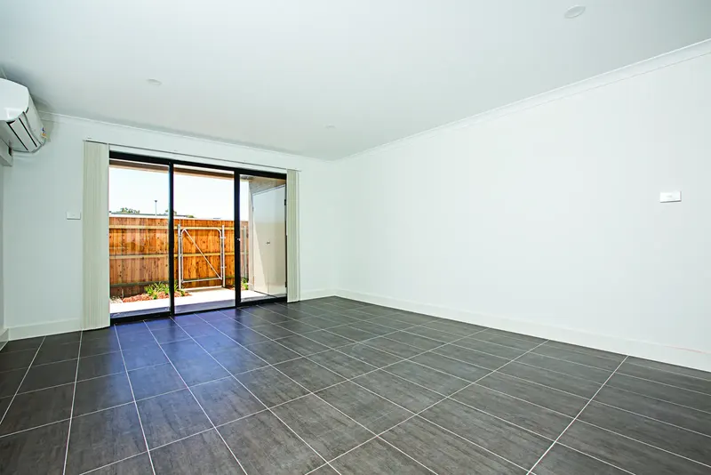 1/3 Billabong Street, Lawson, photo 2