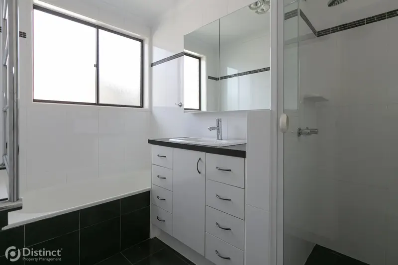 5 Simon Place, Kambah, photo 14