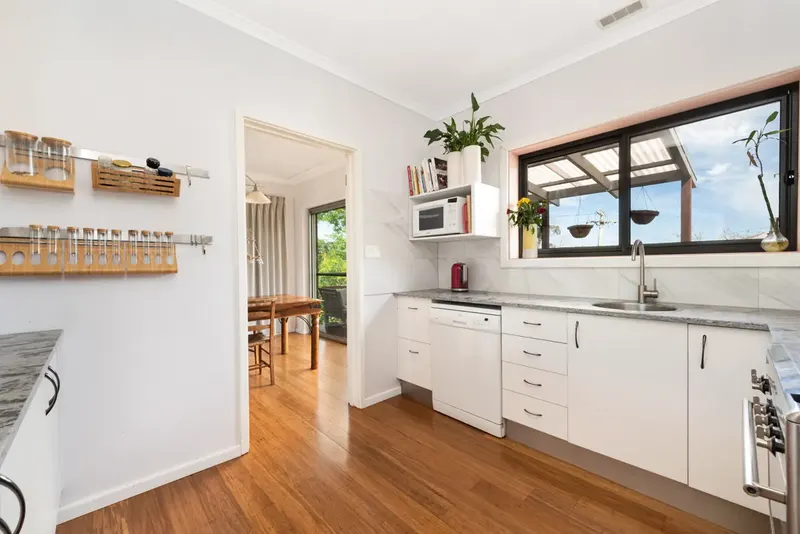 10 Hagelthorn Street, Farrer
