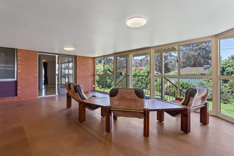 3 Snowden Place, Wanniassa, photo 3