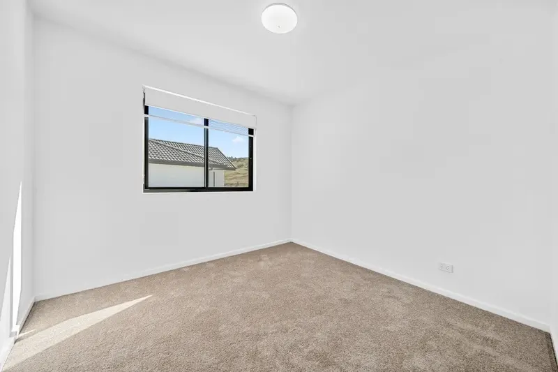 37 Sculthorpe Avenue, Whitlam, photo 13