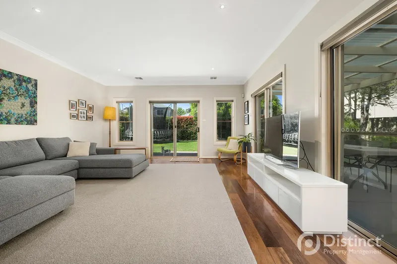 356 Gundaroo Drive, Gungahlin, photo 8