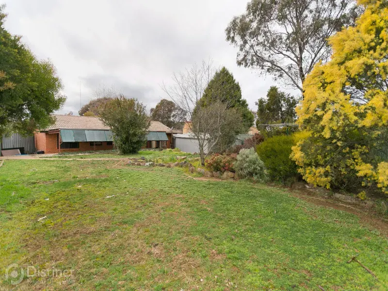 84 Onkaparinga Crescent, Kaleen, photo 8