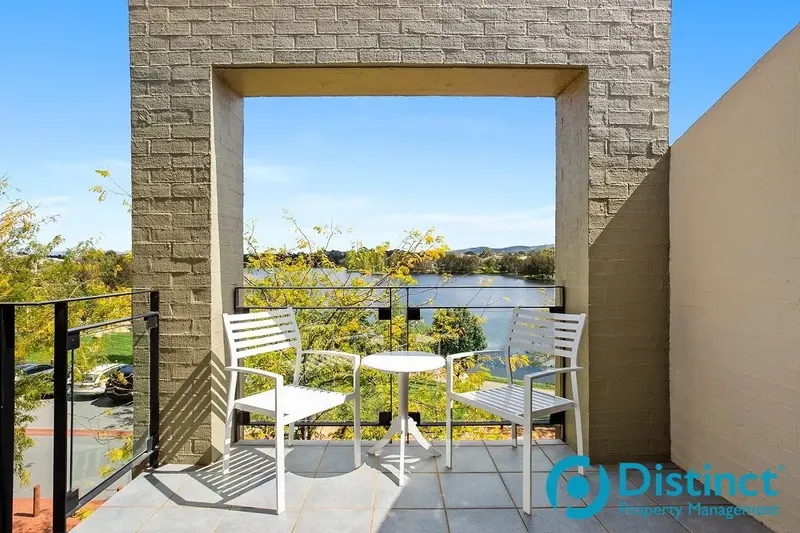 53 Strayleaf Crescent, Gungahlin, photo 5
