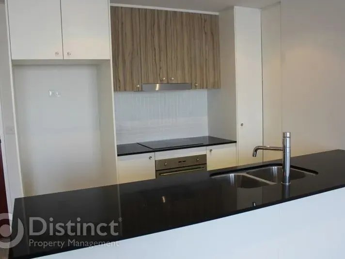 21/76 Leichhardt Street, Griffith, photo 3