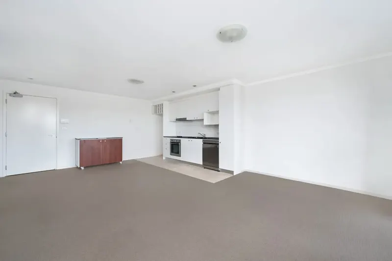 802/17 Dooring Street, Braddon, photo 2