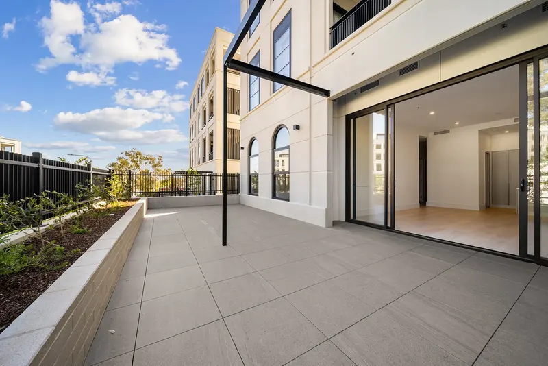 1/5 Lady Nelson Place, Red Hill, photo 14