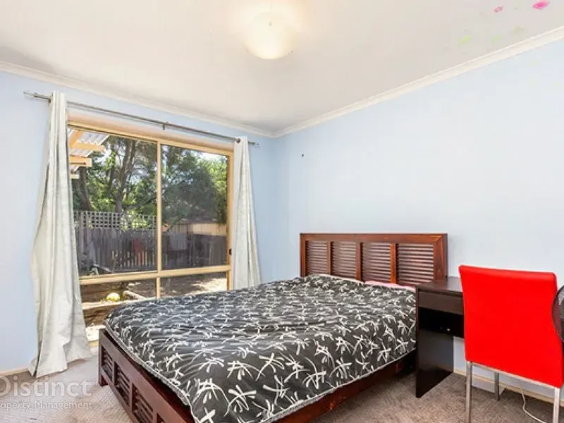 11 Lingiari Court, Ngunnawal, photo 5