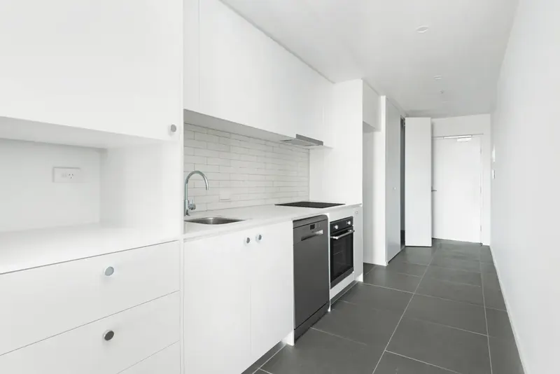 803/90 Swain Street, Gungahlin, photo 2