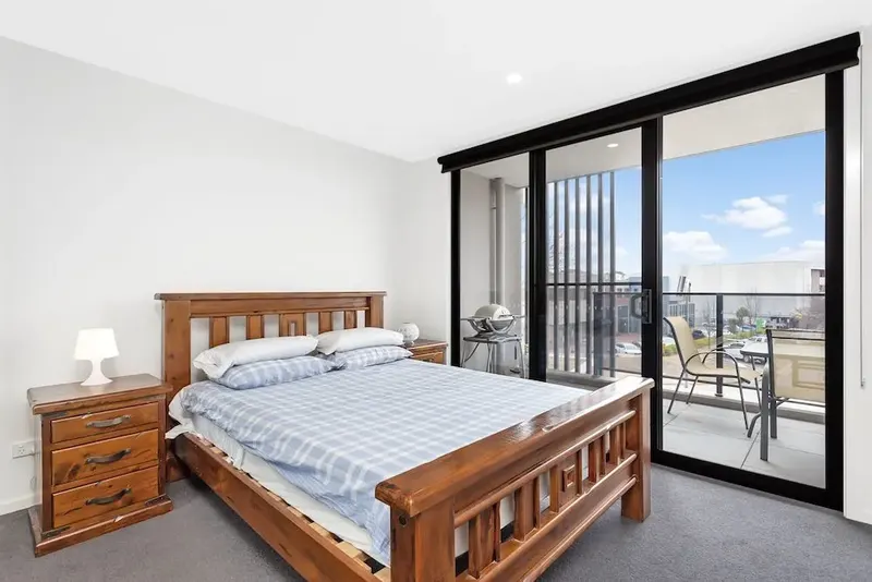 18/111 Canberra Avenue, Griffith, photo 8