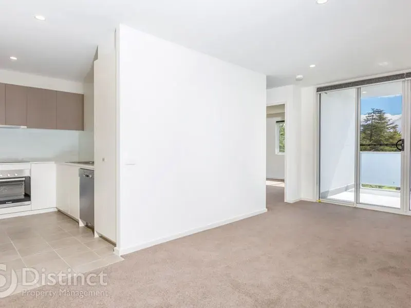 304/24 Girrahween Street, Braddon, photo 3