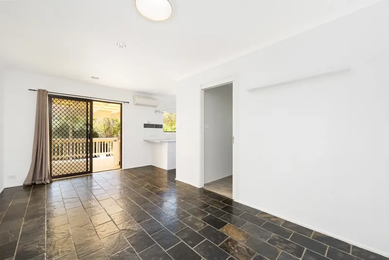 3 Linton Place, Calwell, photo 12