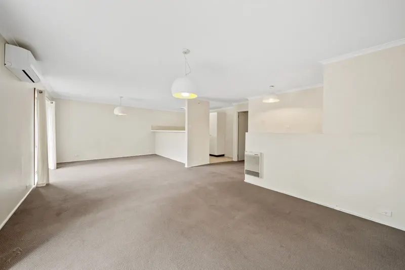 42 Rubicon Street, Kaleen, photo 3