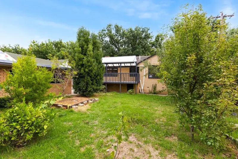 19 Bundeela Street, Narrabundah, photo 16