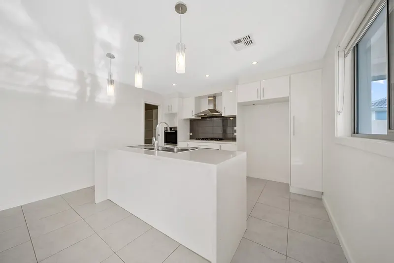 55 Langtree Crescent, Crace, photo 7