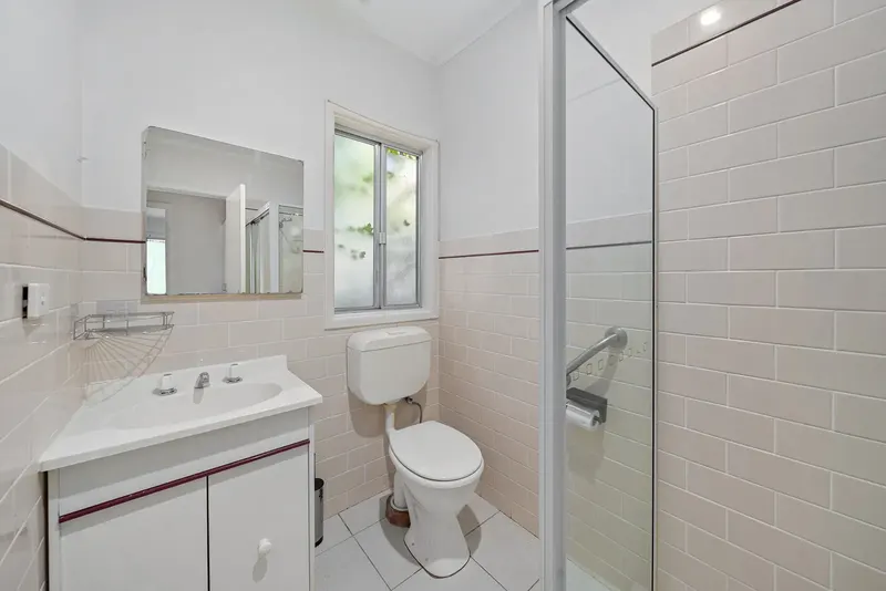 2/30 Booth Street, Queanbeyan, photo 7